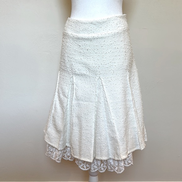Louis Verdad White High Waist Skirt - Lace Eyelet Detail - Women’s Small - Picture 2 of 7